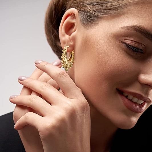 Your Guide to Different Types of Earrings