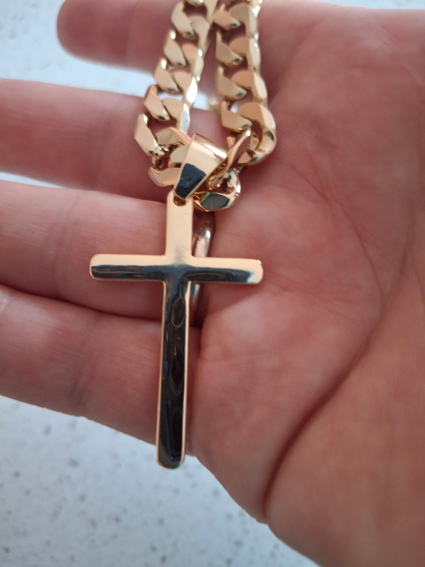 Gold Cross Pendant with 9mm Cuban Chain (24”) – Unisex