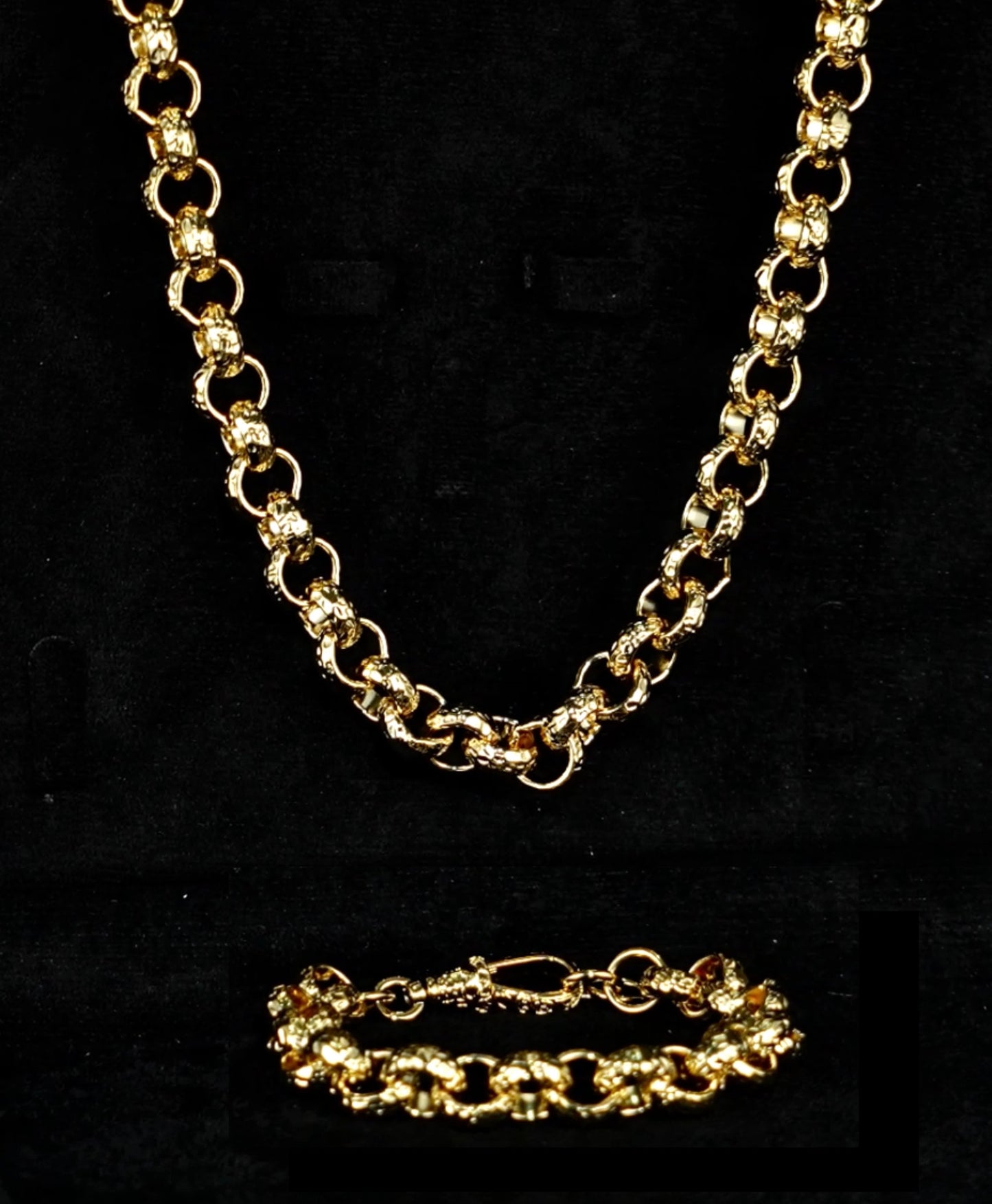 12mm Gold Diamond Cut Hammered Patterned Belcher Chain and Bracelet Set with Albert Clasp